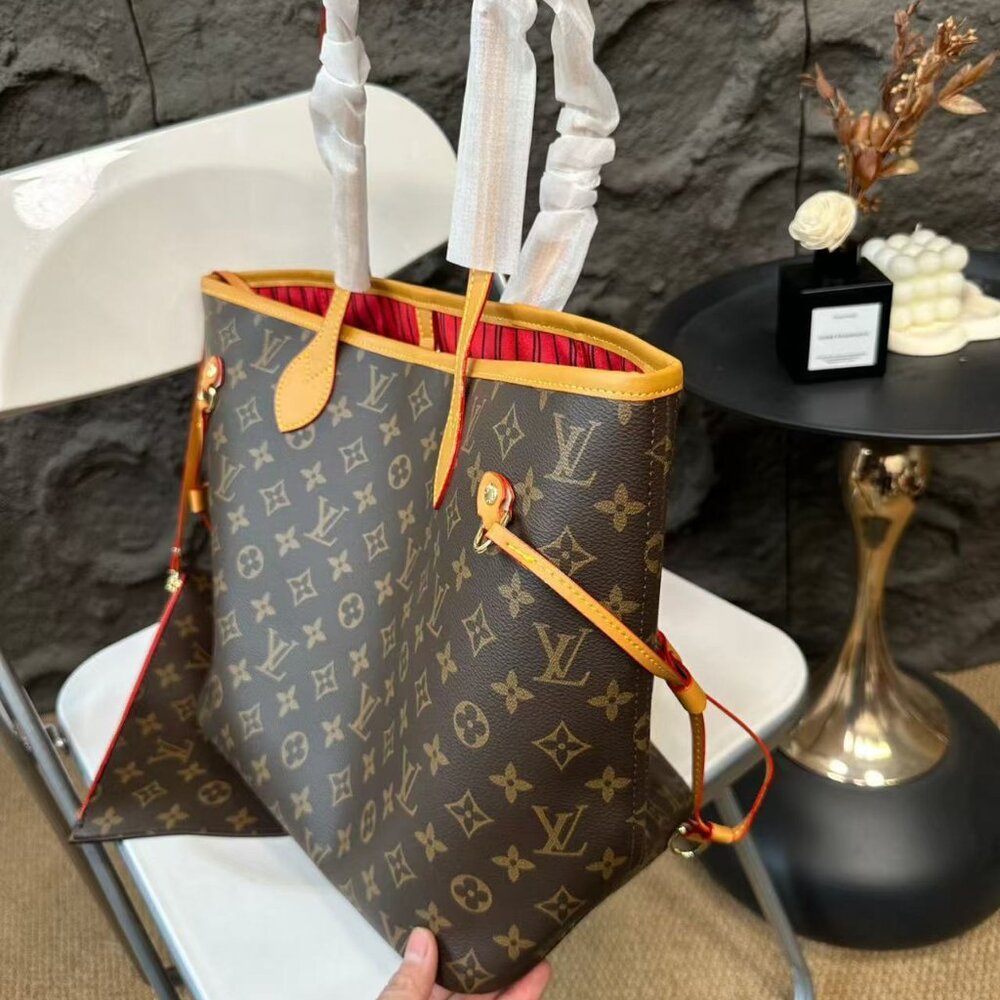 <AUTHENTIC>Louis Vuitton bag - image 7